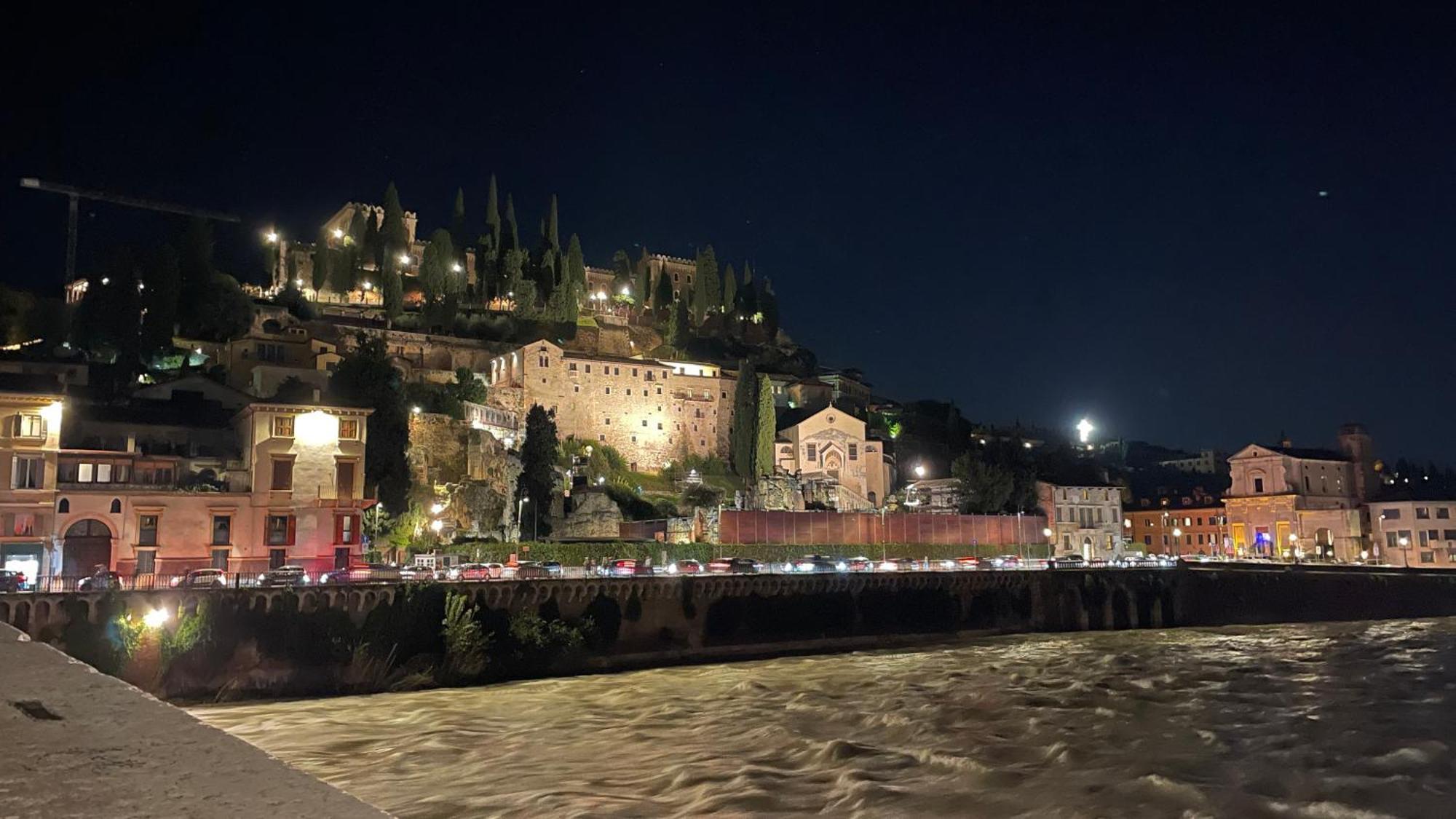 Casa Di David Lägenhet Verona Exteriör bild